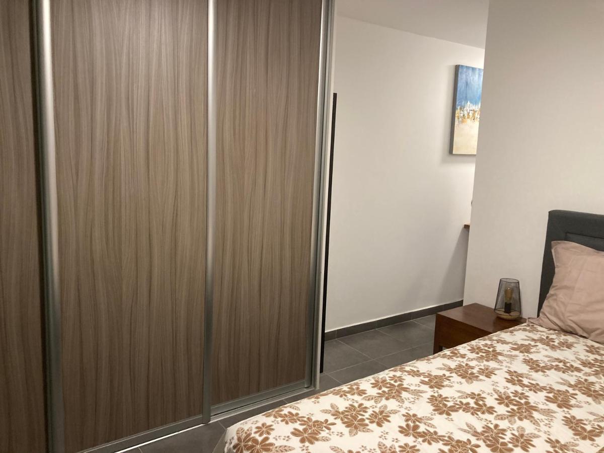 Standing Residence Kumuhei Papeete  Luaran gambar